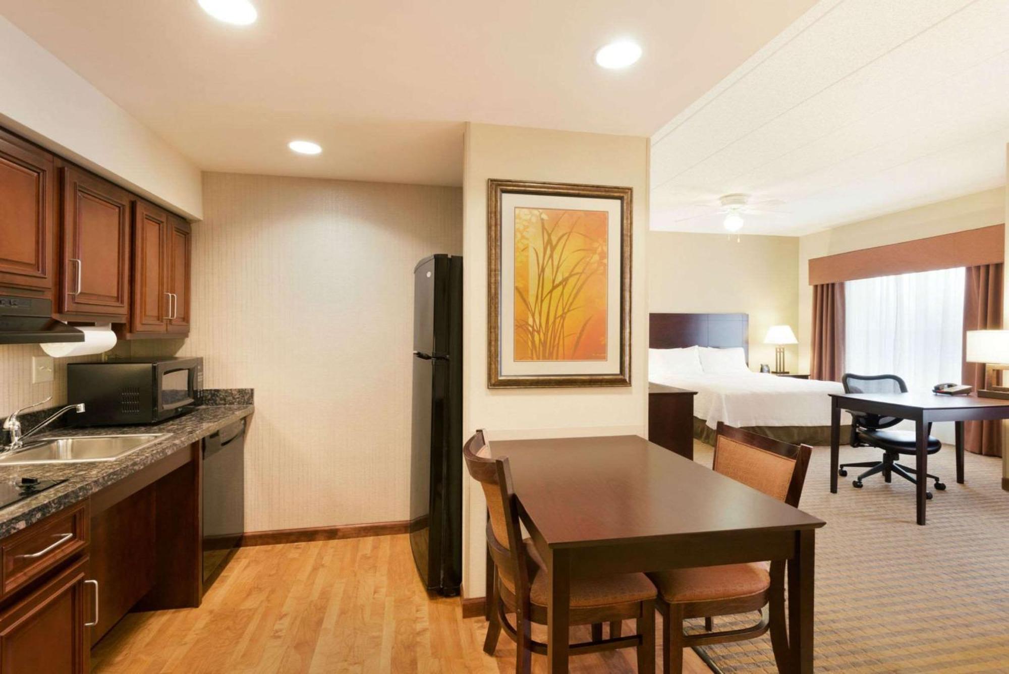 Homewood Suites New Brighton Esterno foto
