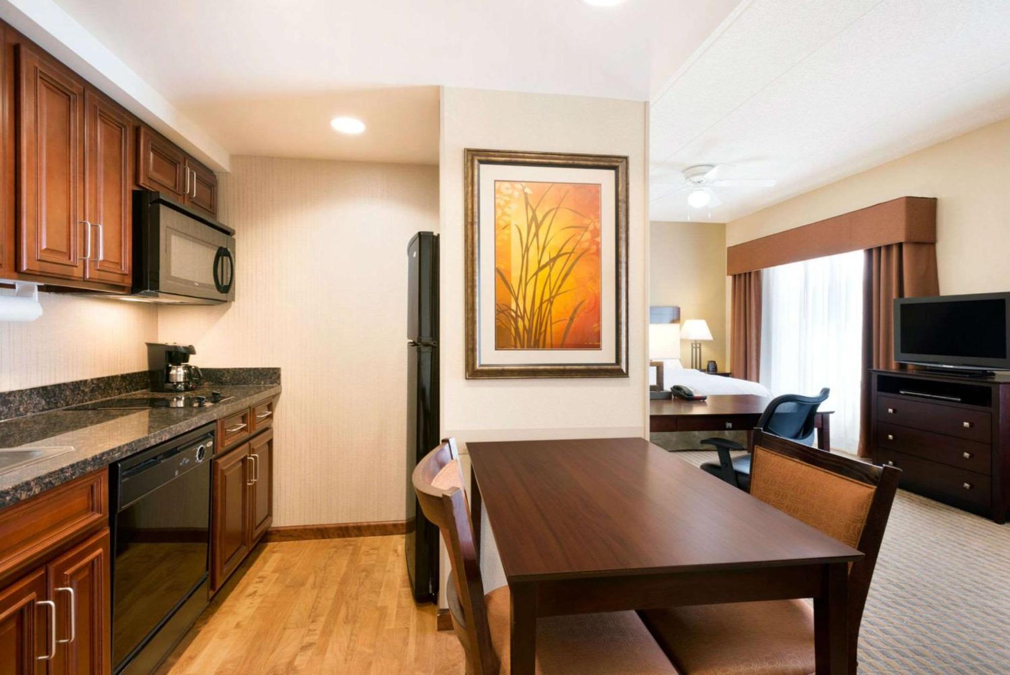 Homewood Suites New Brighton Esterno foto