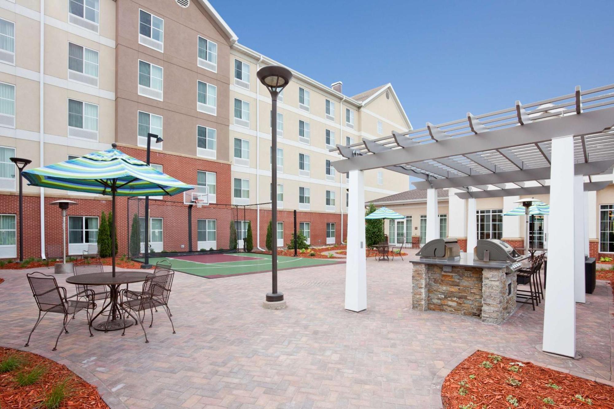 Homewood Suites New Brighton Esterno foto